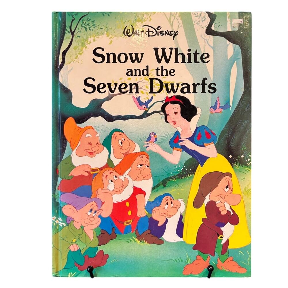 Vintage 1986 Walt Disney Classics Snow White and the Seven Dwarfs Book, HC